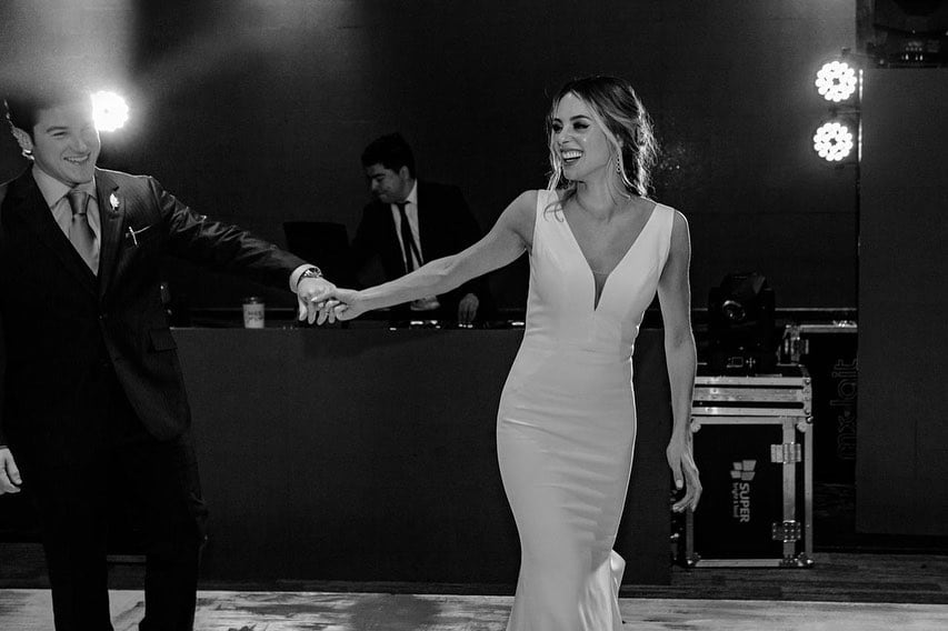 Samuel García y Mariana Rodríguez
