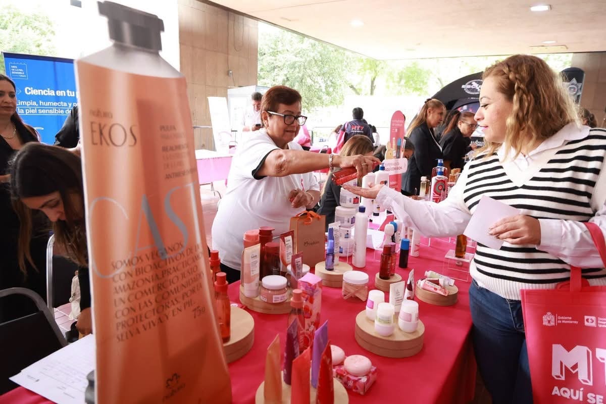 Monterrey realiza Feria Integral de la Mujer