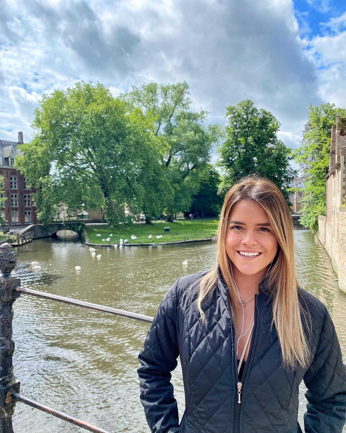 Xime Echeverría, hermana de Mariana Echeverría.