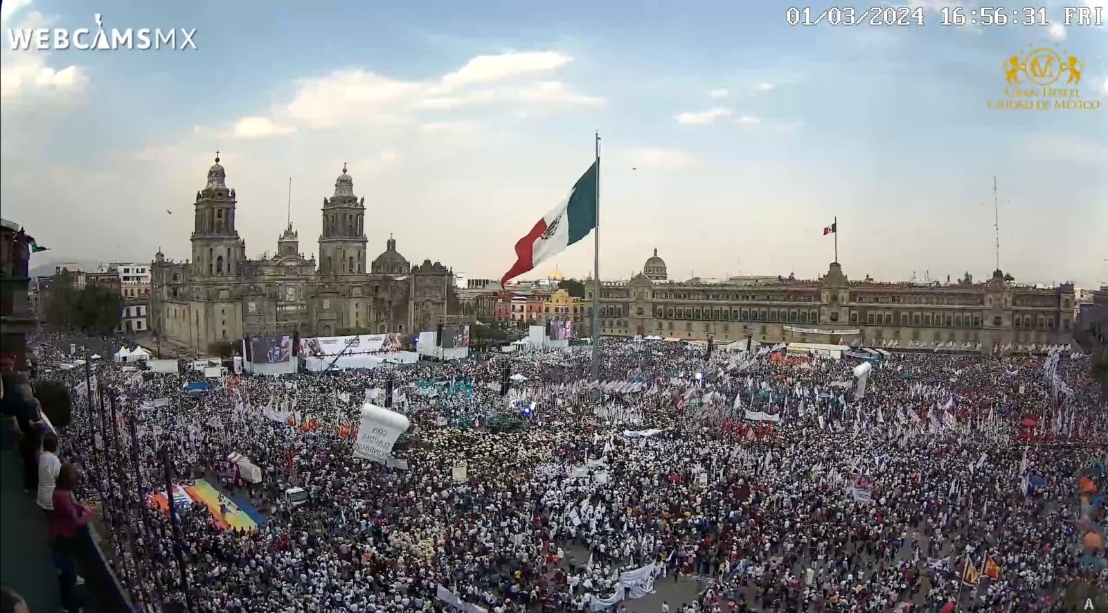 Zócalo de la CDMX durante evento de Claudia Sheinbaum