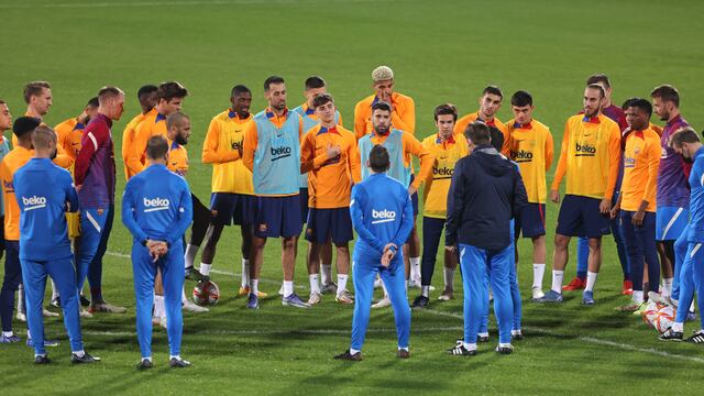 FC Barcelona entrena previo aSupercopa de España