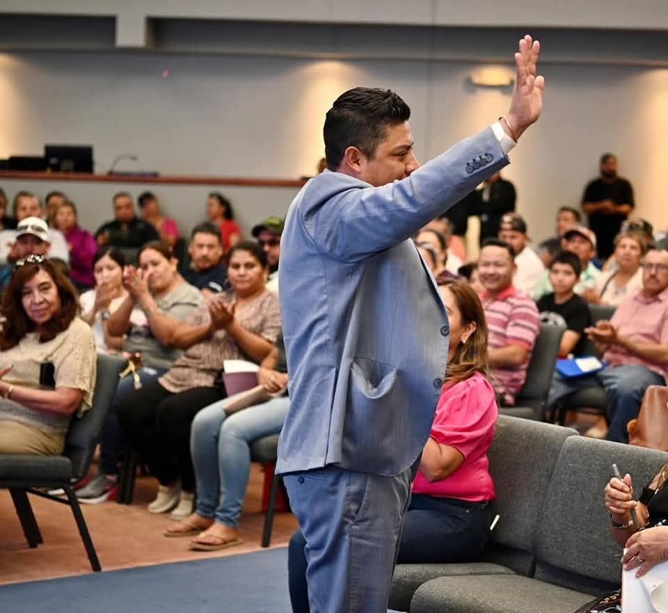 Gobierno de SLP activa apoyo a migrantes potosinos en Los Ángeles