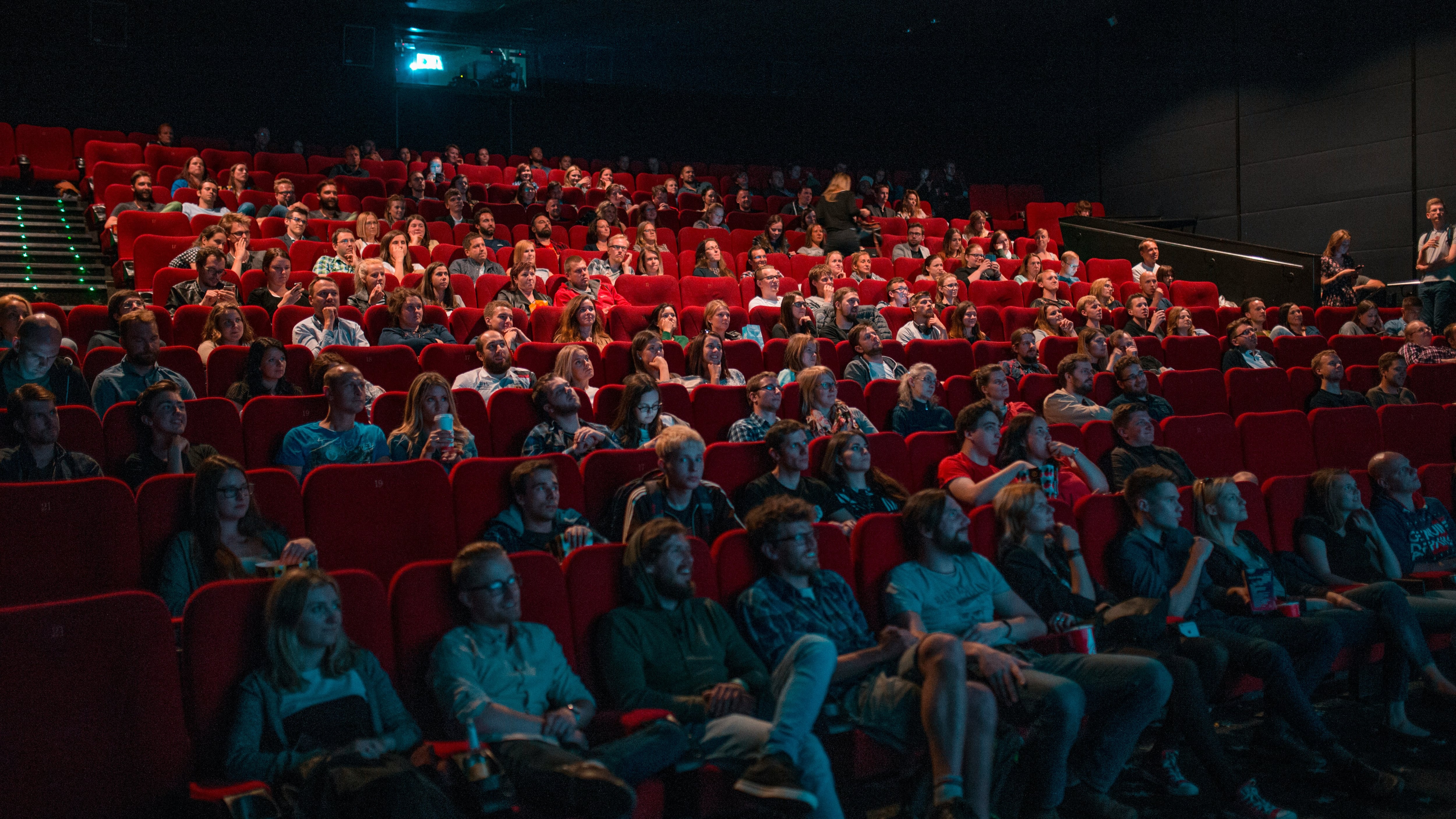 Cine mundial recupera fuerza: taquilla superará los 10 mil millones de dólares