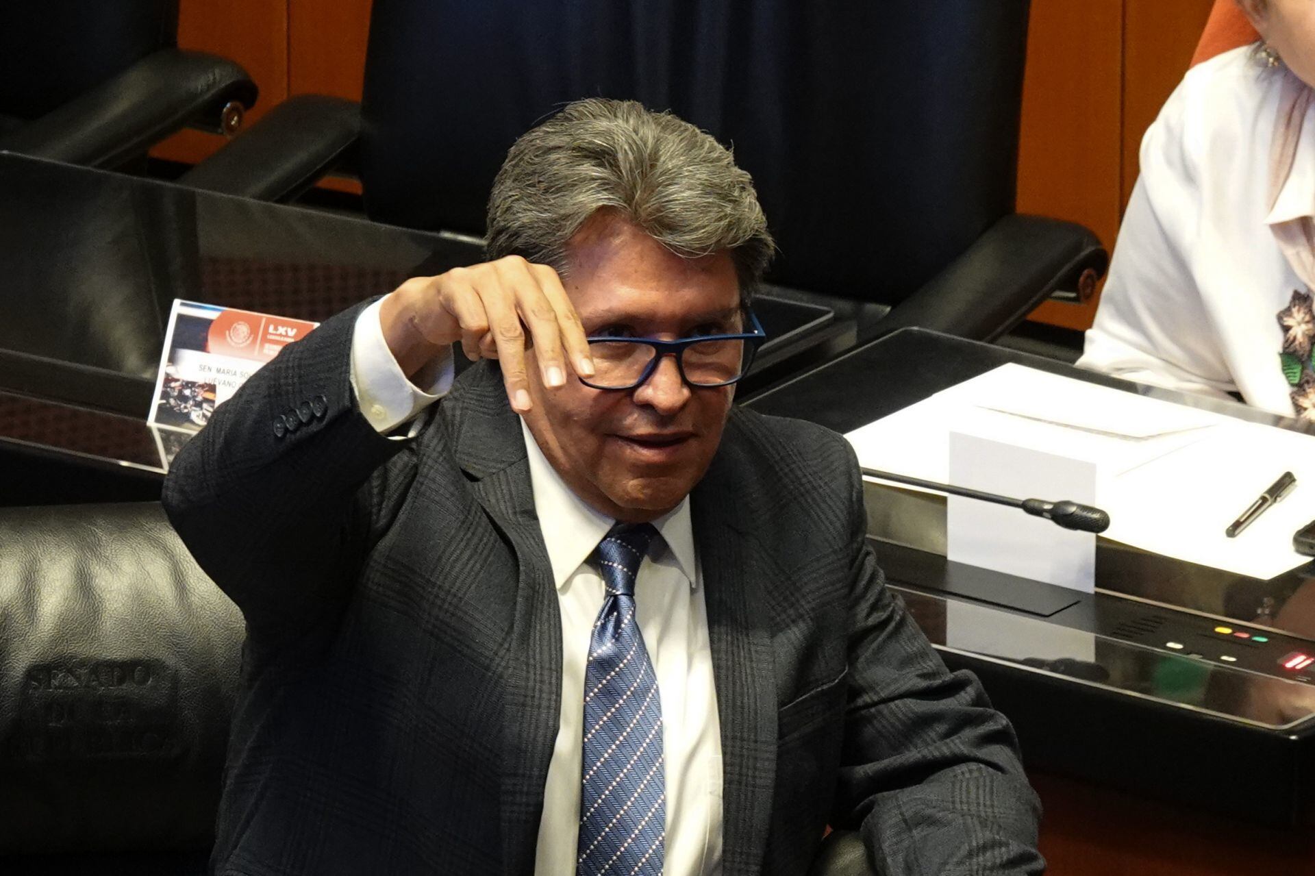 Senador Ricardo Monreal.