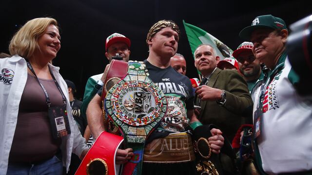 Canelo Álvarez.