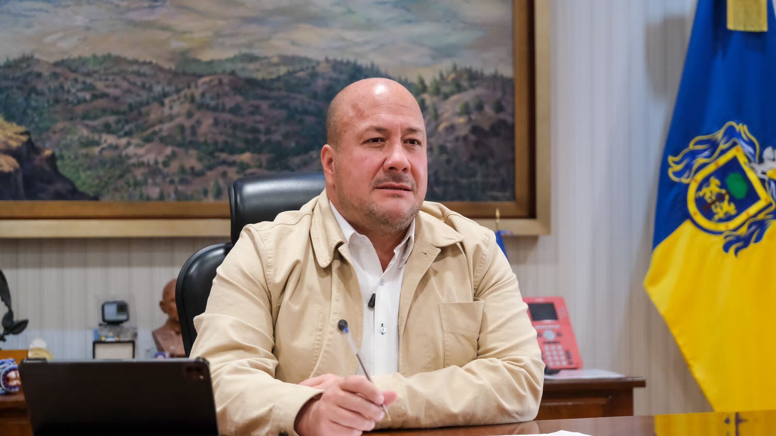 Operador de Morena que golpeó a brigadista de MC, principal sospechoso del asesinato de Policía: Enrique Alfaro