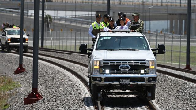 Claudia Sheinbaum, presidenta de México, durante la conferencia matutina realizada en Palacio Nacional en la que se compartieron detalles de la oferta turística de la ruta del Tren Maya