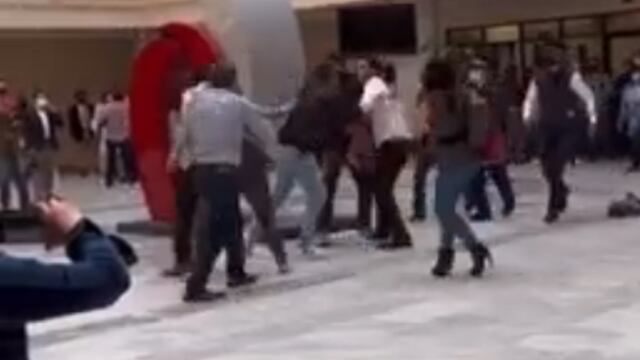 Pelea de familias en juzgado de Toluca