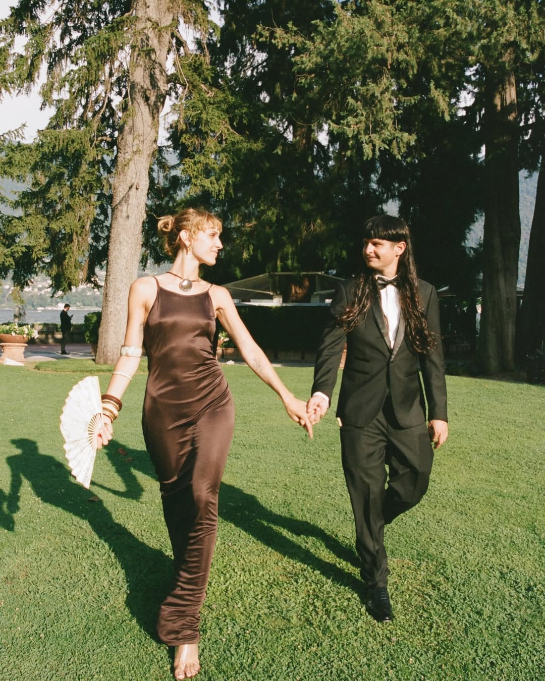 Oliver Tree y su novia, Fiona Chernavskaya