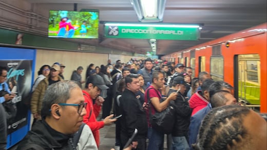 Desalojan tren de la Línea 8 del Metro CDMX en Santa Anita; reportan retrasos