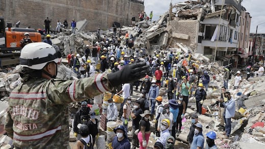 Sismo de magnitud izquierda