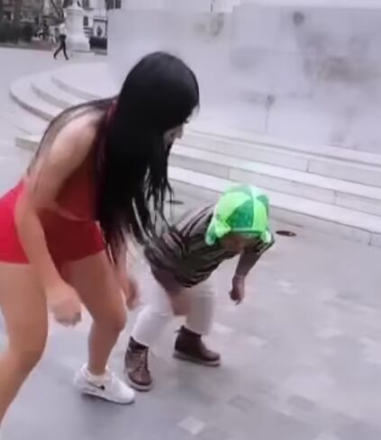 La Pompis y el Medio Metro estrenan paso de Alfredo Adame