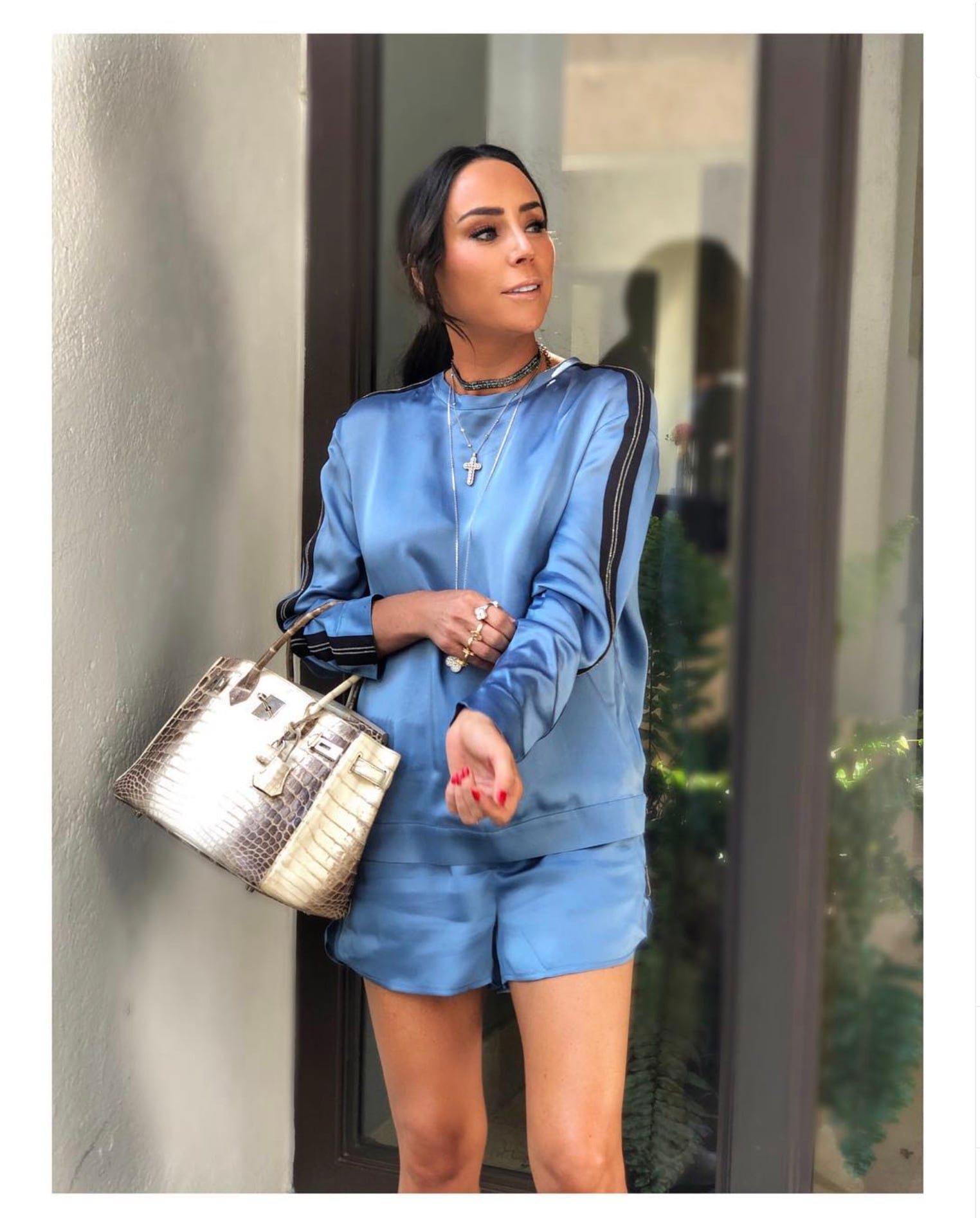 Inés Gómez Mont se muestra con bolsa Hermès