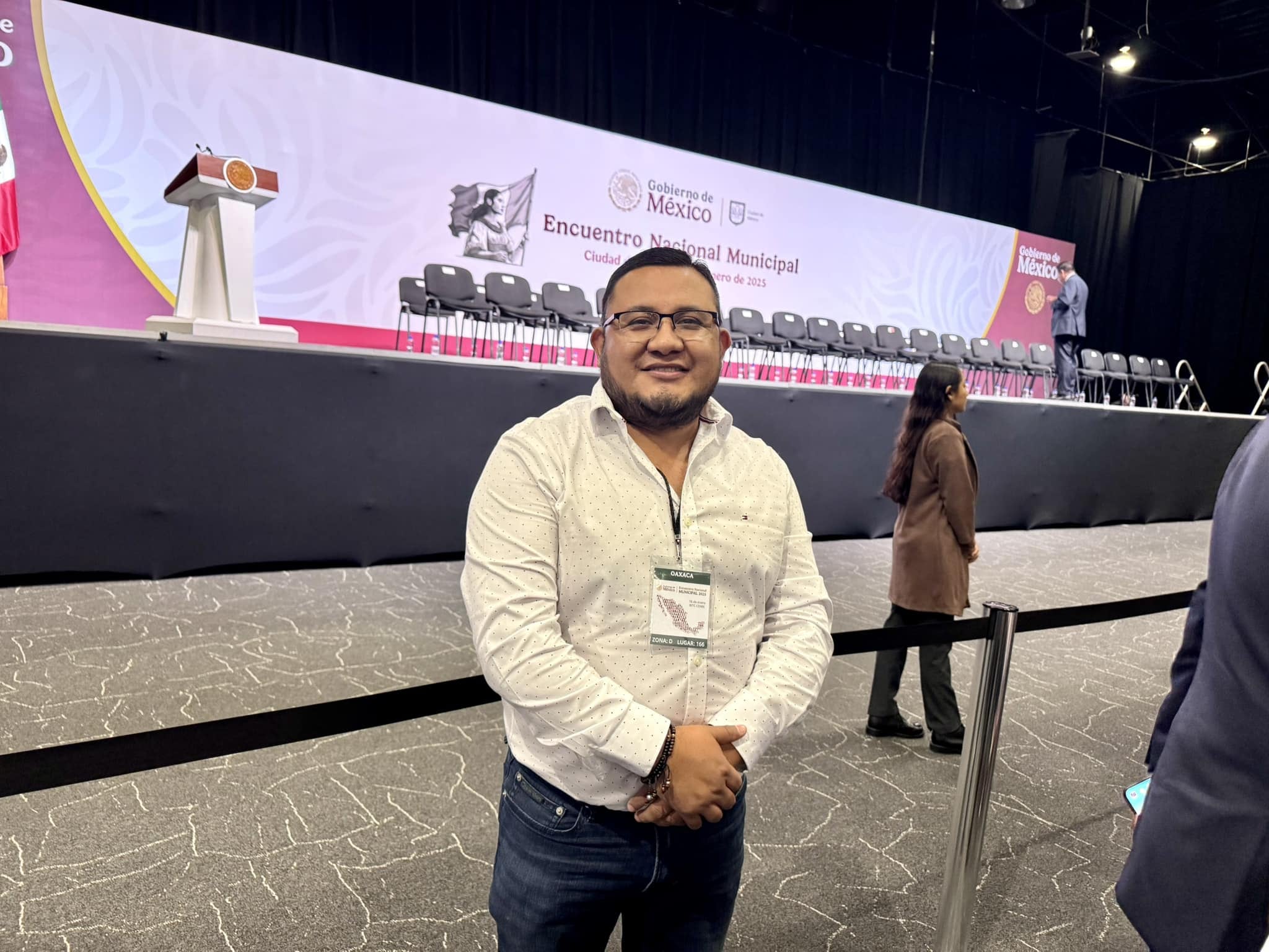 ¿Quién es Abraham López Martínez?