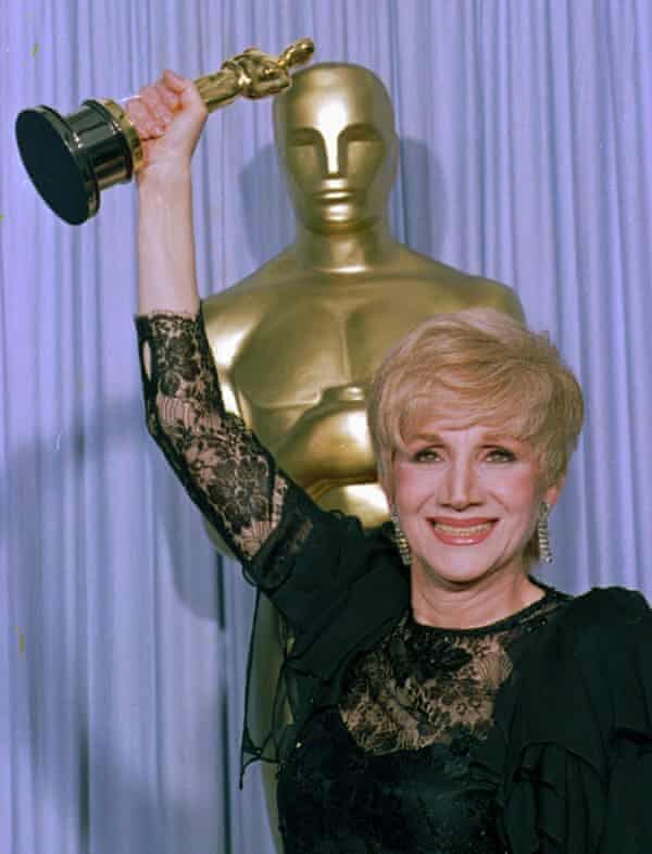 Olympia Dukakis ganó un Oscar en 1987