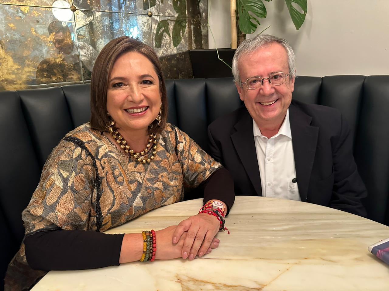 Carlos Urzúa se incorpora al equipo de Xóchitl Gálvez rumbo a las elecciones 2024