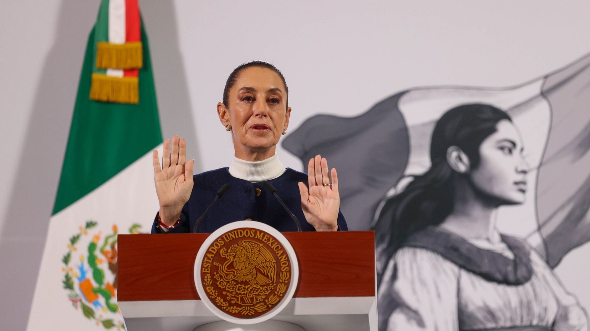 Mañanera de Claudia Sheinbaum lunes 13 de enero de 2025. Temas importantes: Gasolina, canasta básica, tortilla, Nueva Escuela Mexicana, IMSS Bienestar, Maryfer Centeno, Ernesto Zedillo y más