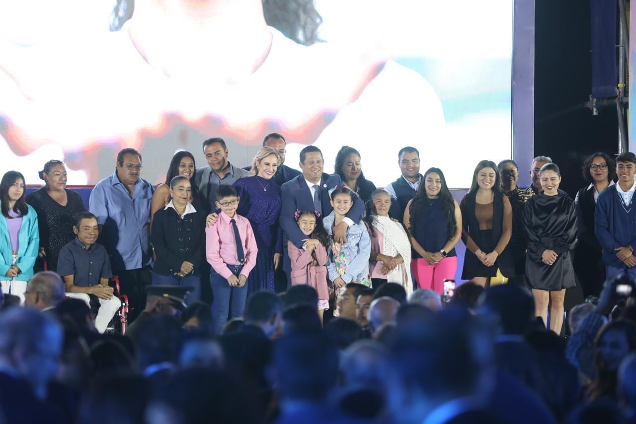 Diego Sinhue Rodríguez asegura que transformación de Guanajuato inició hace 30 años en su Quinto Informe de Gobierno