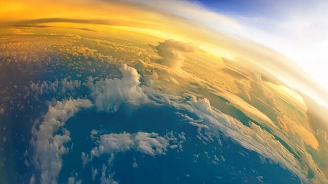 En la estratosfera de la Tierra se detectaron susurros