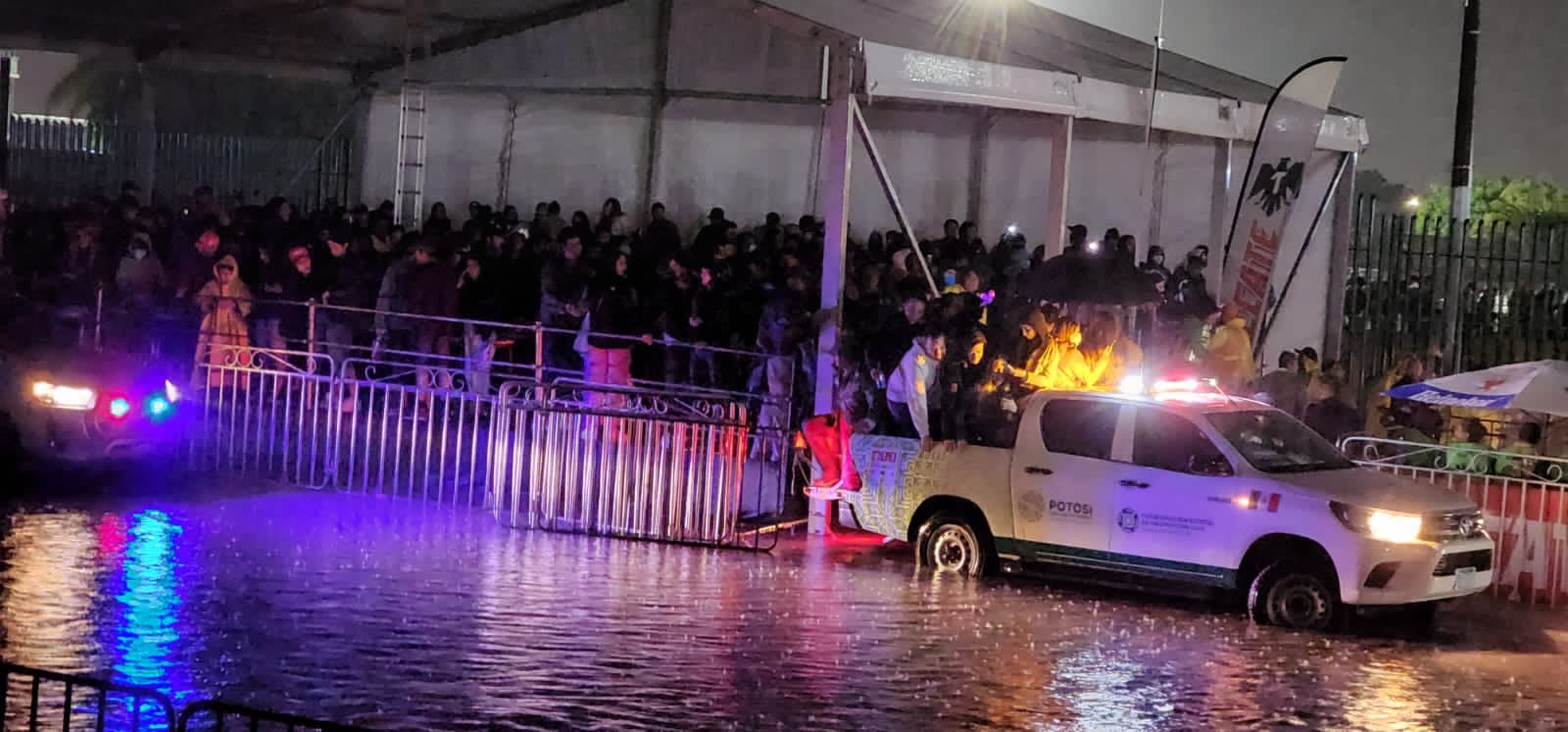 Cancelan concierto de J Balvin en Fenapo de San Luis Potosí por lluvia