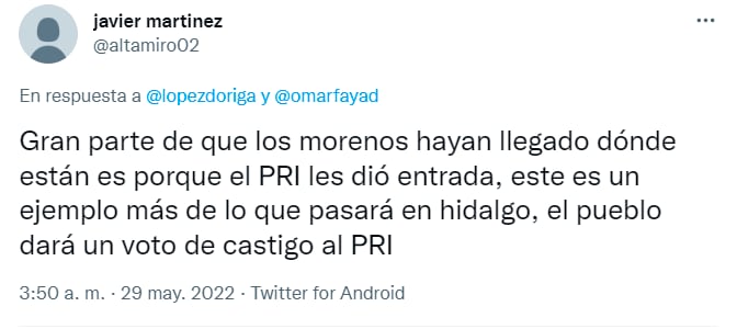 Comentarios sobre Omar Fayad cantando 'Sálvame' de RBD/captura de pantalla