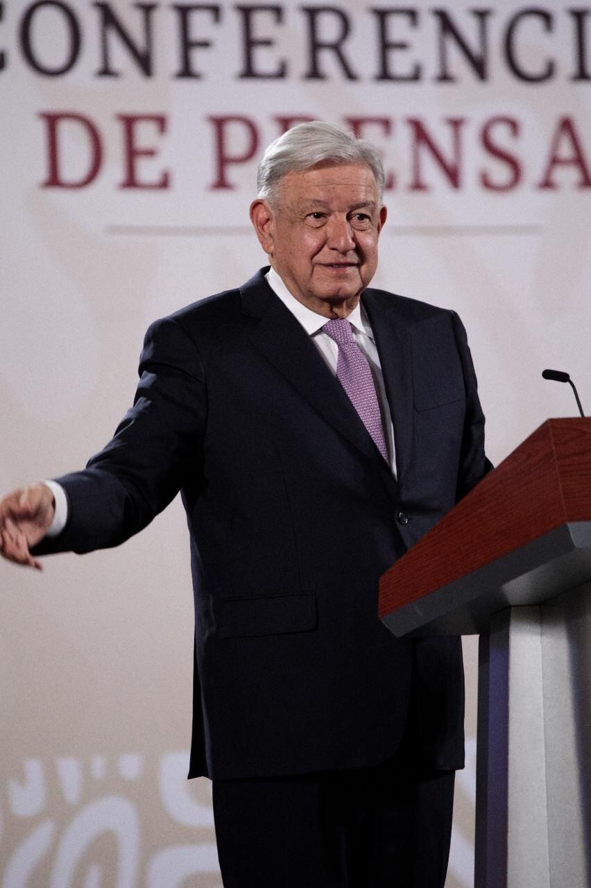 AMLO reveló de qué habló con Carlos Slim en la mañanera de hoy 14 de junio de 2024