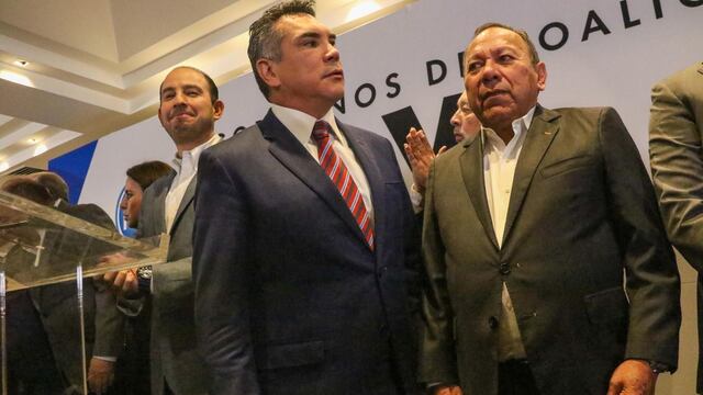 Marko Cortés, presidente nacional del PAN, Alejandro Moreno, presidente nacional del PRI y Jesús Zambrano, líder del PRD