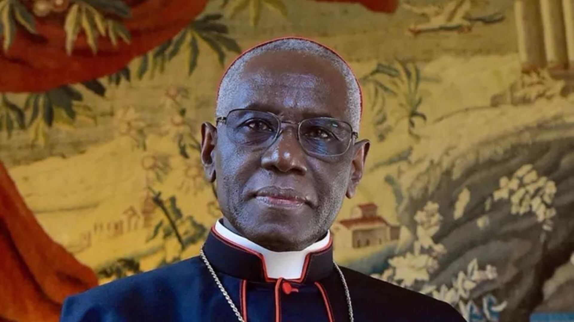 ¿Quién es Robert Sarah? El cardenal es candidato en el Cónclave para nuevo papa