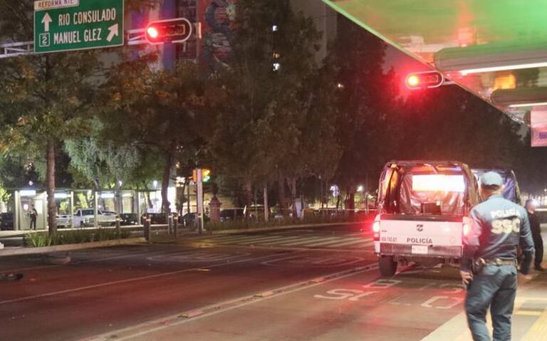 Paseo de la Reforma un hombre de 20 a 25 años de edad murió atropellado