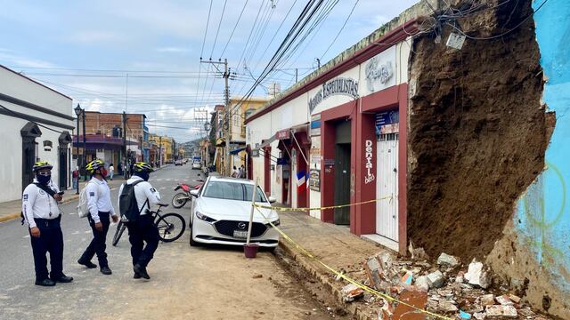 Derrumbes en Oaxaca por sismo.