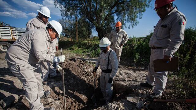 Trabajadores de Pemex.