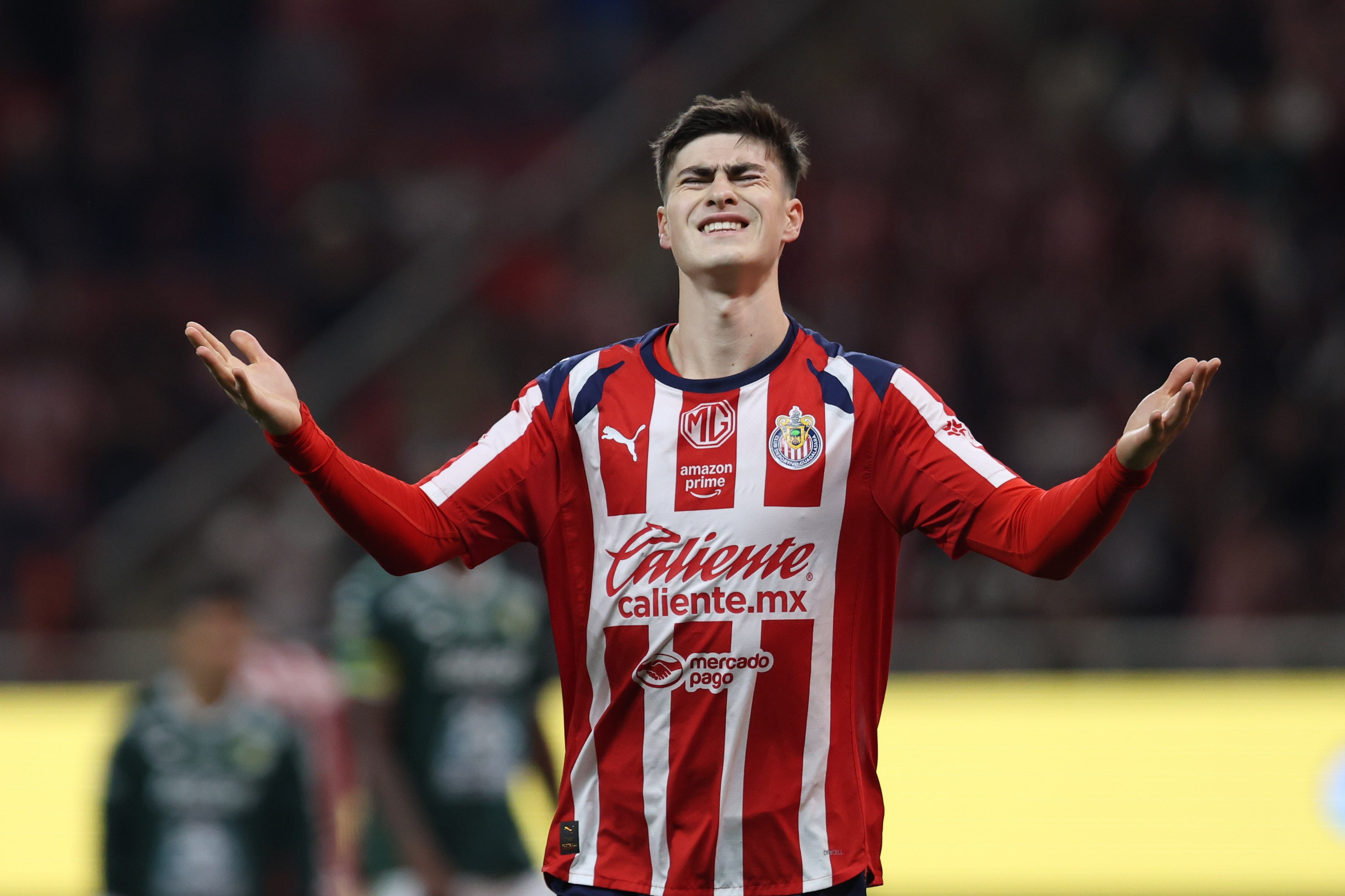 Chivas es líder de la Liga MX