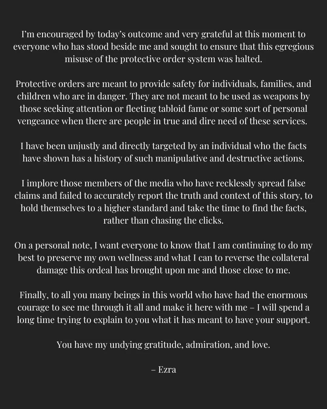 Comunicado Ezra Miller