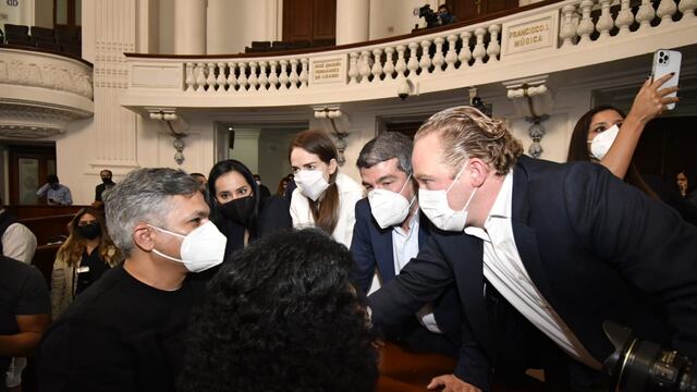 José Luis Rodríguez recibe a panistas