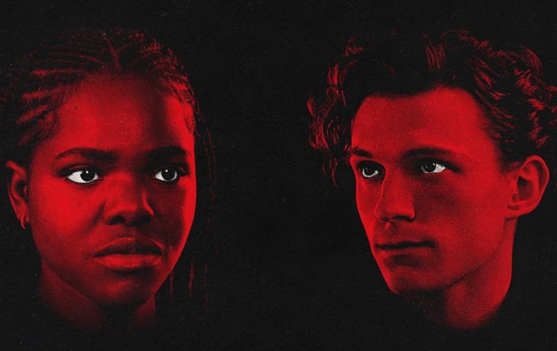 Francesca Amewudah-Rivers y Tom Holland
