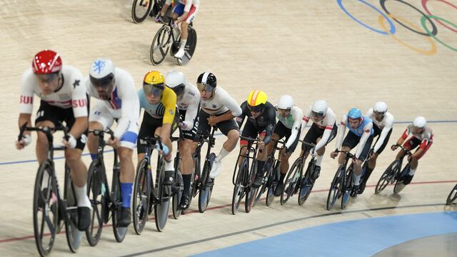 Ricardo Peña quedó penúltimo en ciclismo de París 2024