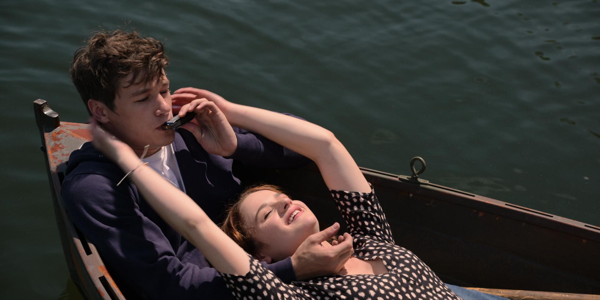 Entre la Vida y la Muerte: la nueva película romántica de Netflix que causa sensación