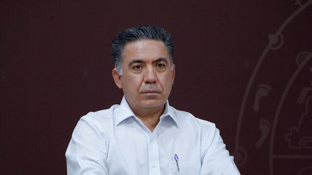 Enrique Inzunza asegura que está en el Senado, aunque no se le ha visto en su oficina