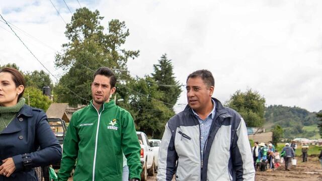Pepe Couttolenc, líder del PV en Edomex, a la izquierda