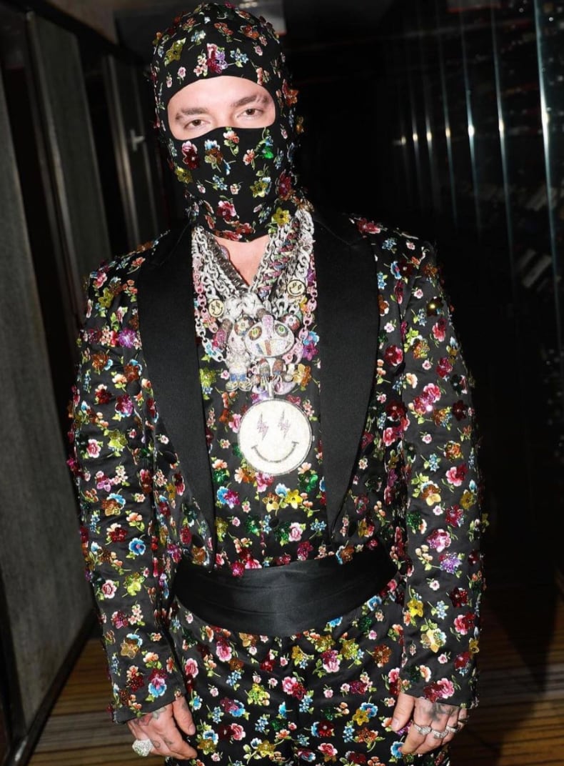 J Balvin en la MET Gala 2021