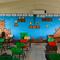 Maestro convierte salón de clases en escenario de Super Mario Bros