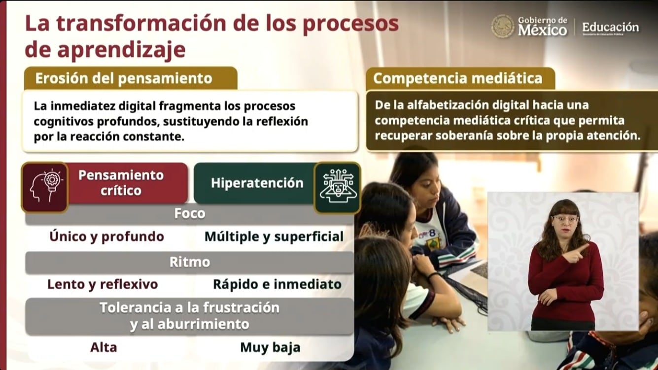 Claudia Sheinbaum pide seguir debatiendo uso de celulares en escuelas