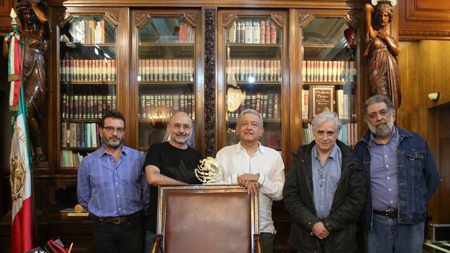 AMLO con Helguera, Hernández, El Fisgón y Pedro Miguel