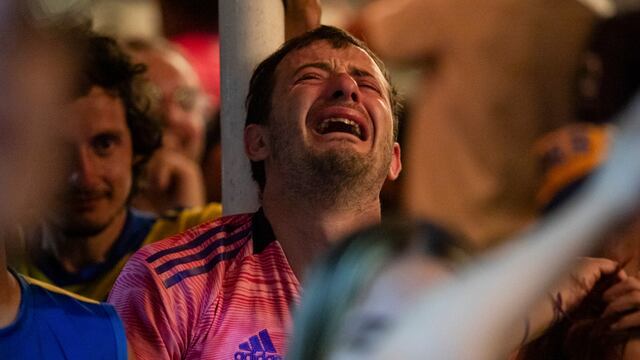 Los fans de Boca Juniors se deshicieron de varias pertenencias para viajar a la final de la Copa Libertadores ante Fluminense.