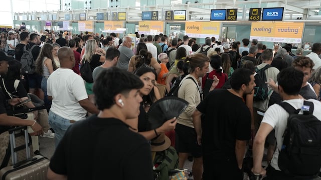 Ciberataque causa demoras y cancelaciones de vuelos en Europa