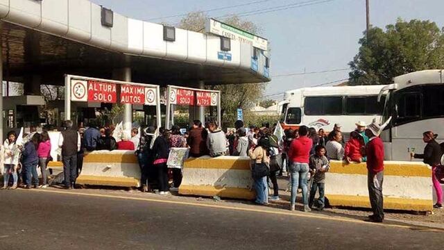 bloqueo en la autopista Peñón-Texcoco