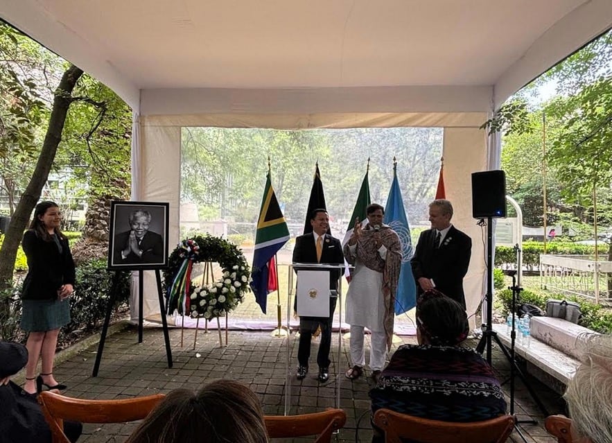 Nandan Jha reconoció al abogado Manuel Granados