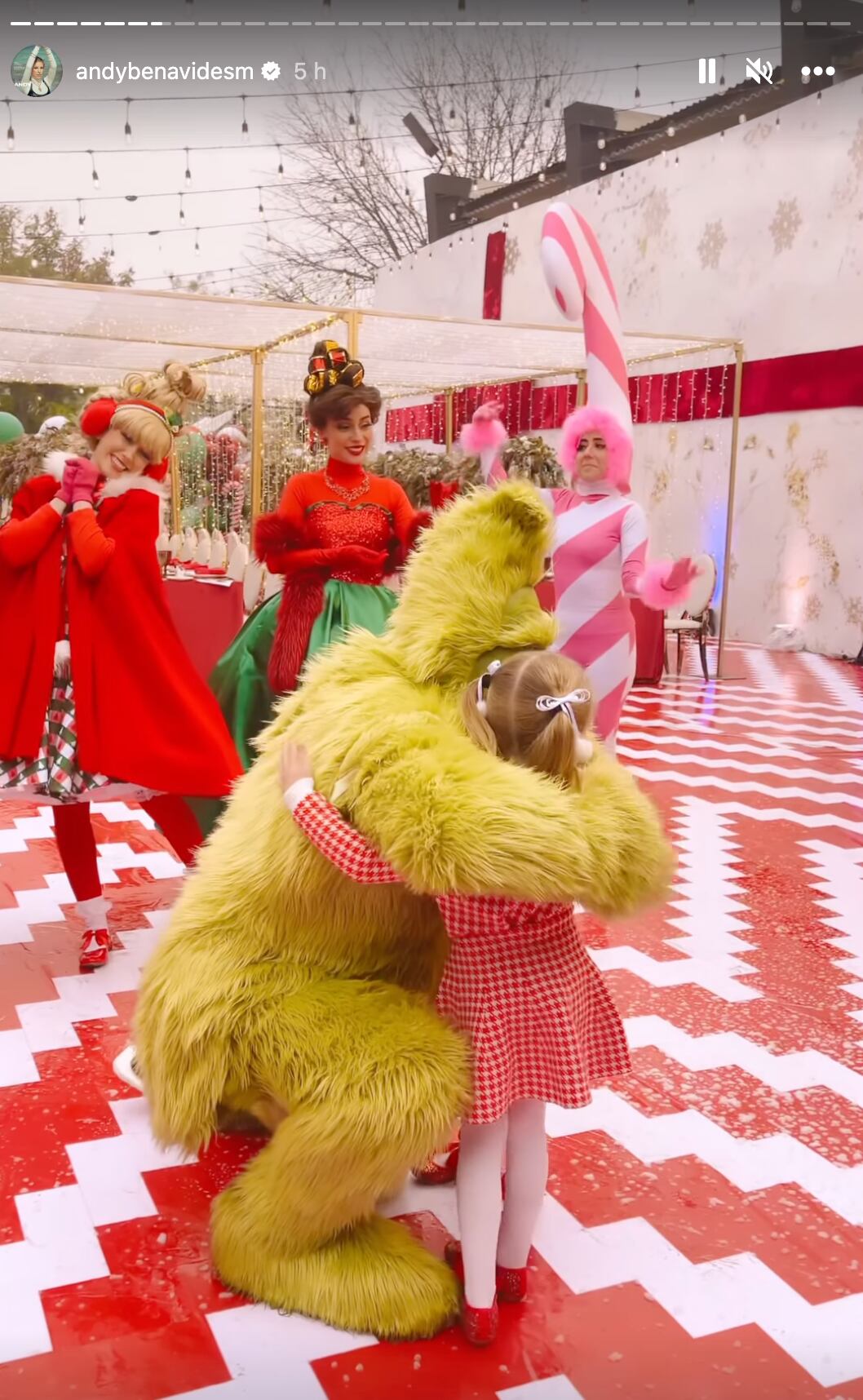 Fiesta de El Grinch de Andy Benavides