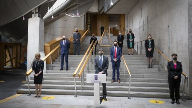 Minuto de silencio en Reino Unido