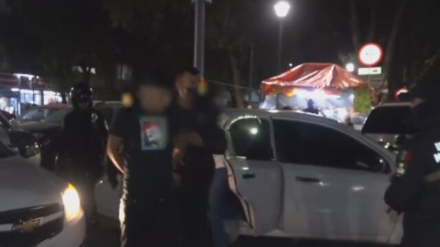 Detienen asaltantes de barbería en Iztacalco